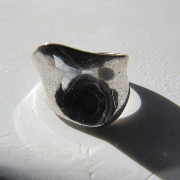 Sterling Silver Modernist Band Ring 7.25 - Picture 2 of 6